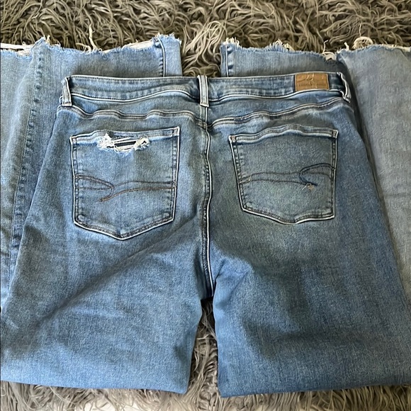 AEO wide flare leg Women's Blue Jeans 14 next level stretch retro bell bottoms 🦅 - Picture 6 of 7